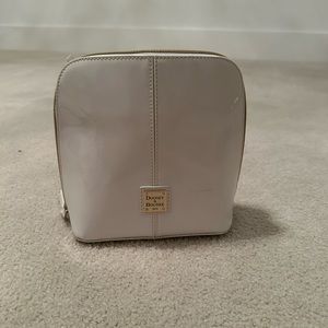 Dooney and Bourke crossbody white bag